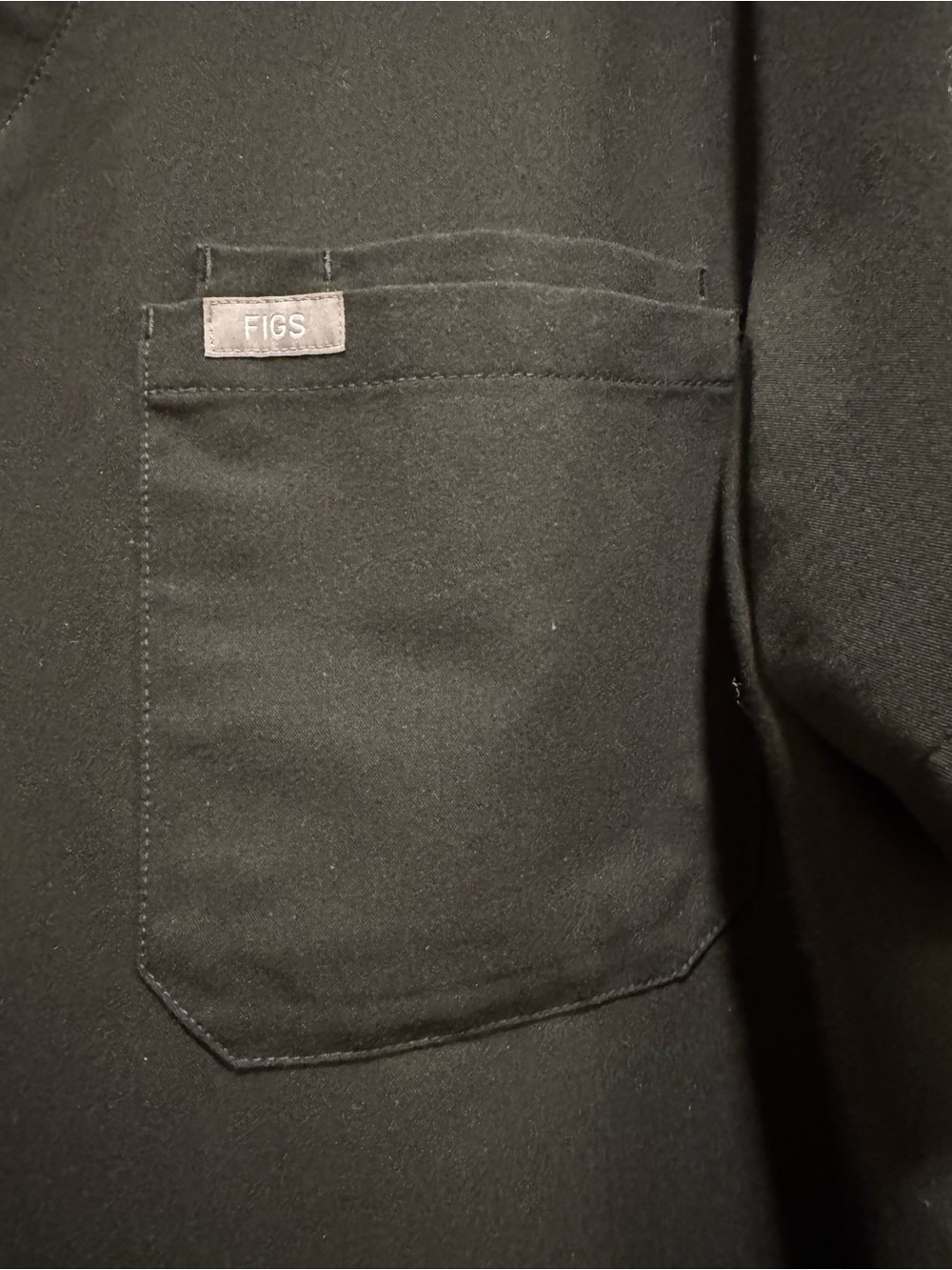 FIGS Men’s Black Set scrubs Size Medium Top + Jogger Pants - Picture 3 of 13